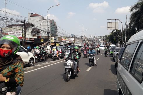 Banjir di Cililitan, Macet Parah Menuju Kalibata