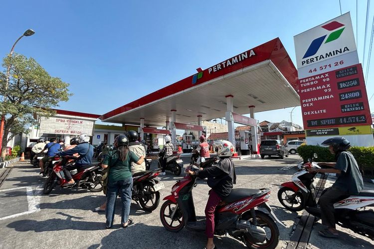 Pertamina Ungkap Pergeseran Konsumsi BBM ke Pertalite dan Biosolar