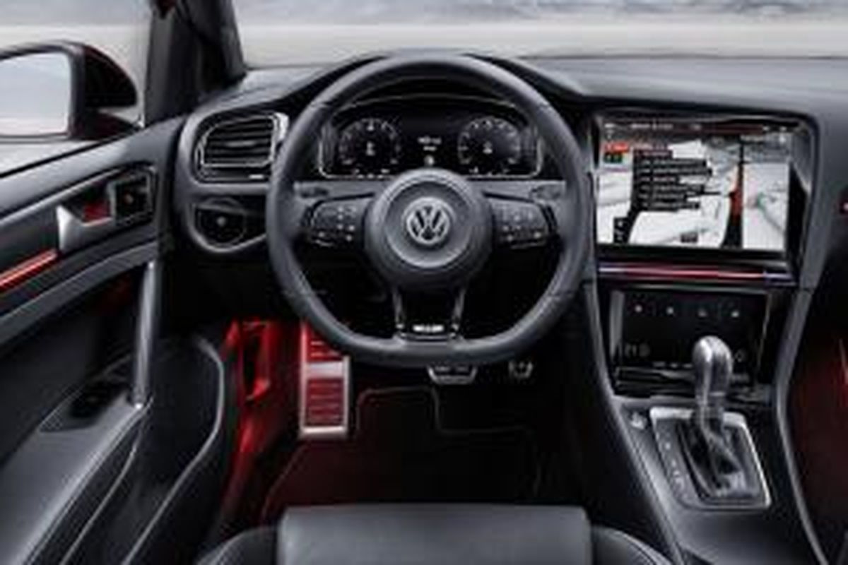Kokpit canggih penuh kontrol gestur pada VW Golf R Touch.