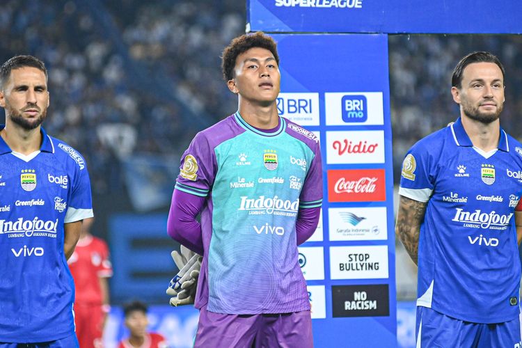 Alasan Hodak Pasang Kiper 19 Tahun di Laga Persib Vs Arema FC
