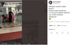 Viral Foto Petugas Mal Pelayanan Publik Makan Pentol saat Layani Warga, Ini Kata Pemkot Surabaya