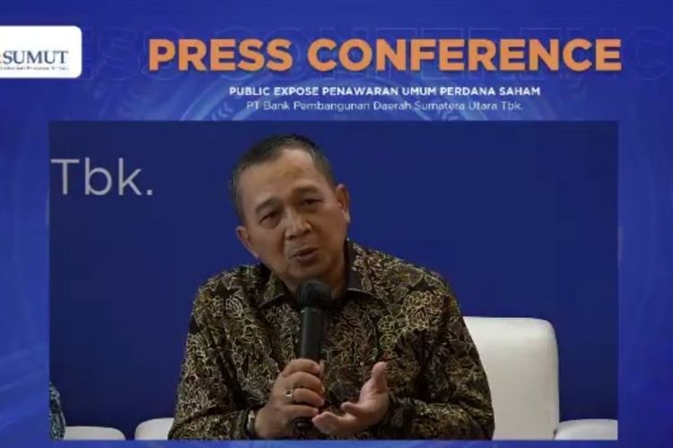 Plt Direktur Utama Bank Sumut Hadi Sucipto saat konferensi pers virtual, Senin (9/1/2023).