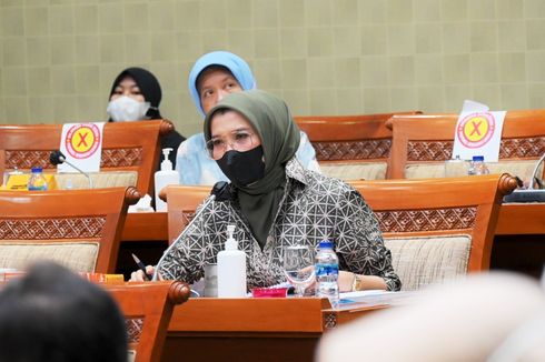 Anggota DPR Desak BPOM Terbitkan Aturan Larangan Penggunaan BPA untuk Wadah Plastik