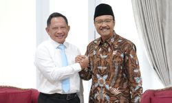 Mendagri dan Mensos Bahas Integrasi Layanan Puskesos dengan Posyandu