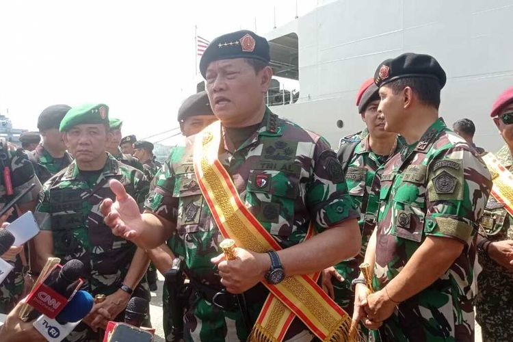 Panglima TNI, Laksamana Yudo Margono membuka kegiatan Asean Solidarity Exercise In Natuna (ASEX) 01- Natuna di Pelabuhan Batu Ampar, Batam, Selasa (19/9/2023).