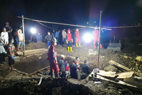 Jenazah Satu Keluarga Korban Kebakaran Legok Dimakamkan di Satu Liang