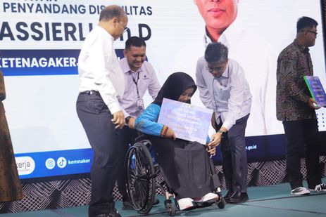 Siapkan Unit Teknis Pelayanan Pekerja Penyandang Disabilitas, Menaker Yassierli Bikin Terobosan Baru