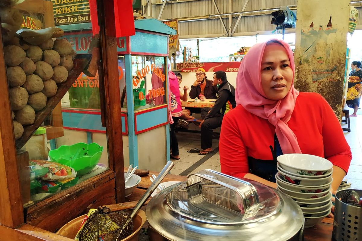 Tini, Penjual Bakso di Pasar Koja Baru Jakarta Utara, ditemui pada Rabu (20/1/2021).