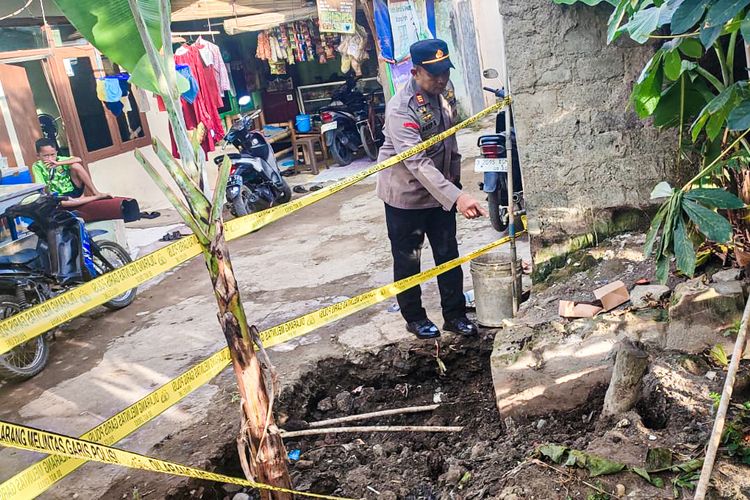 Warga Bandung Barat Geger Temukan Mortir Saat Gali Tanah untuk Tanam Pisang