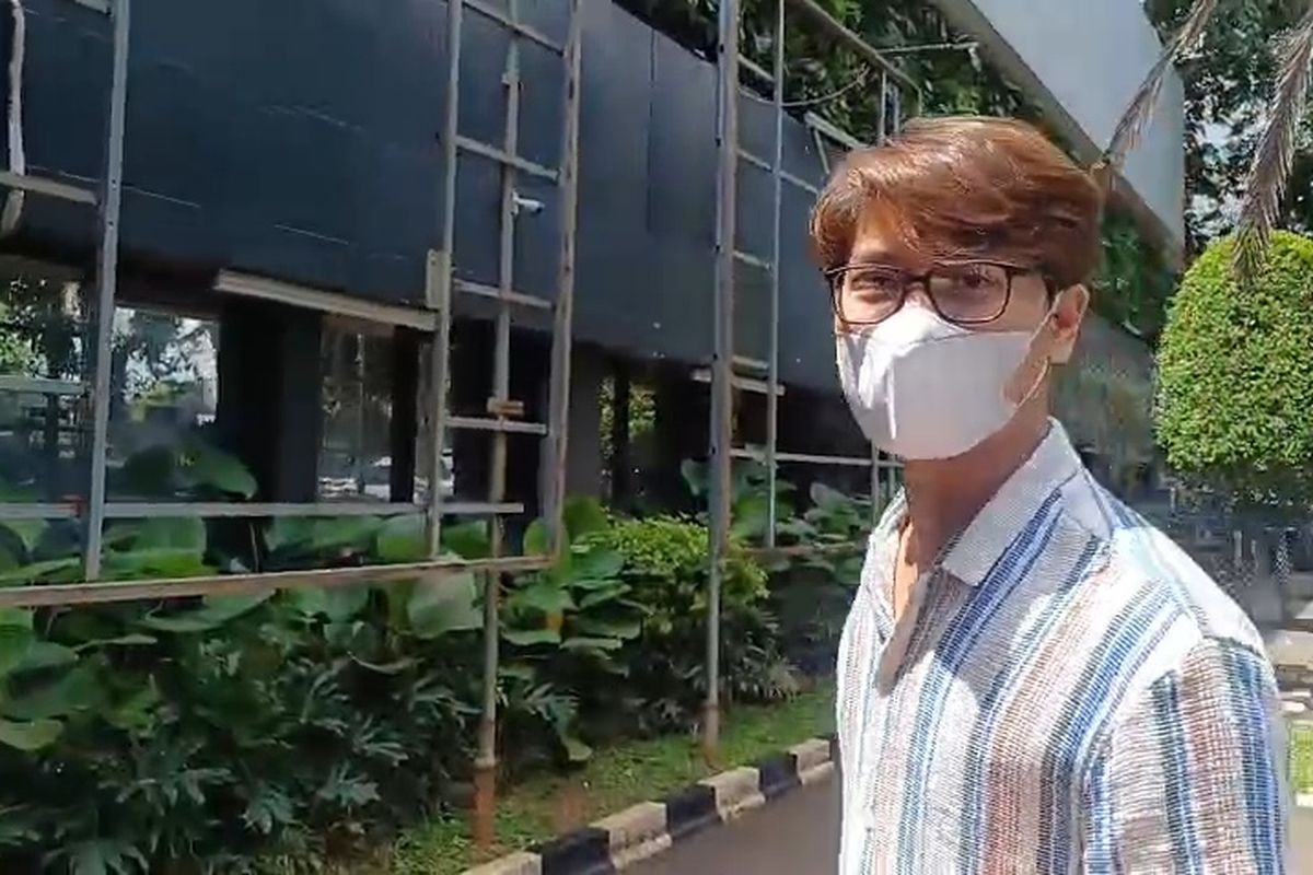 Rizky Billar Penuhi Panggilan Polda Metro Jaya, Misteri Kunjungan Belum Terungkap