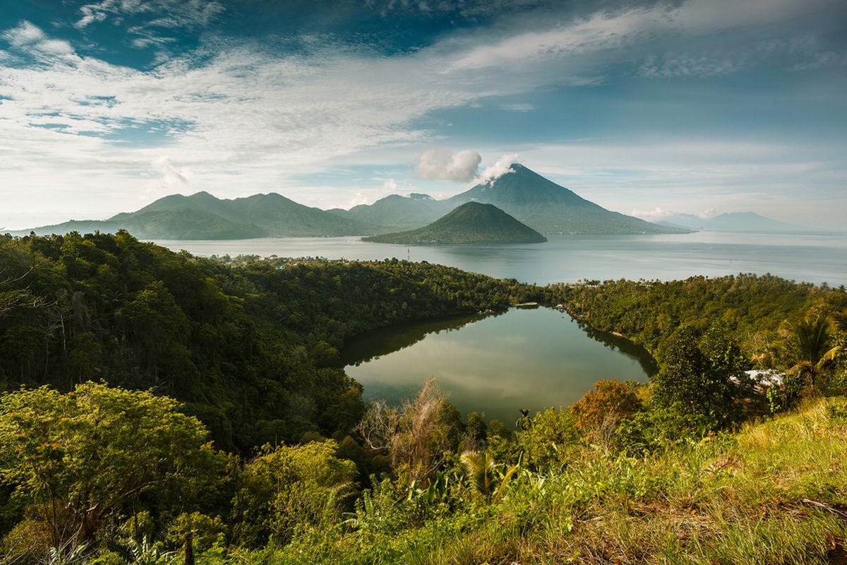 Keindahan panorama Tidore, Maluku Utara.