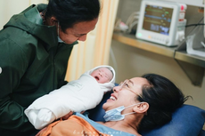 12 Tahun Menanti, Dea Ananda Antusias Ikut Kelas Merawat Bayi 