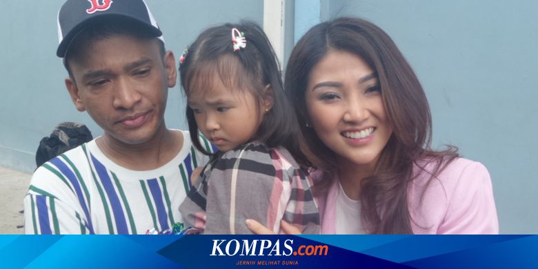 Beberapa Hari Lalu Ruben Onsu Dan Putrinya Alami Kecelakaan