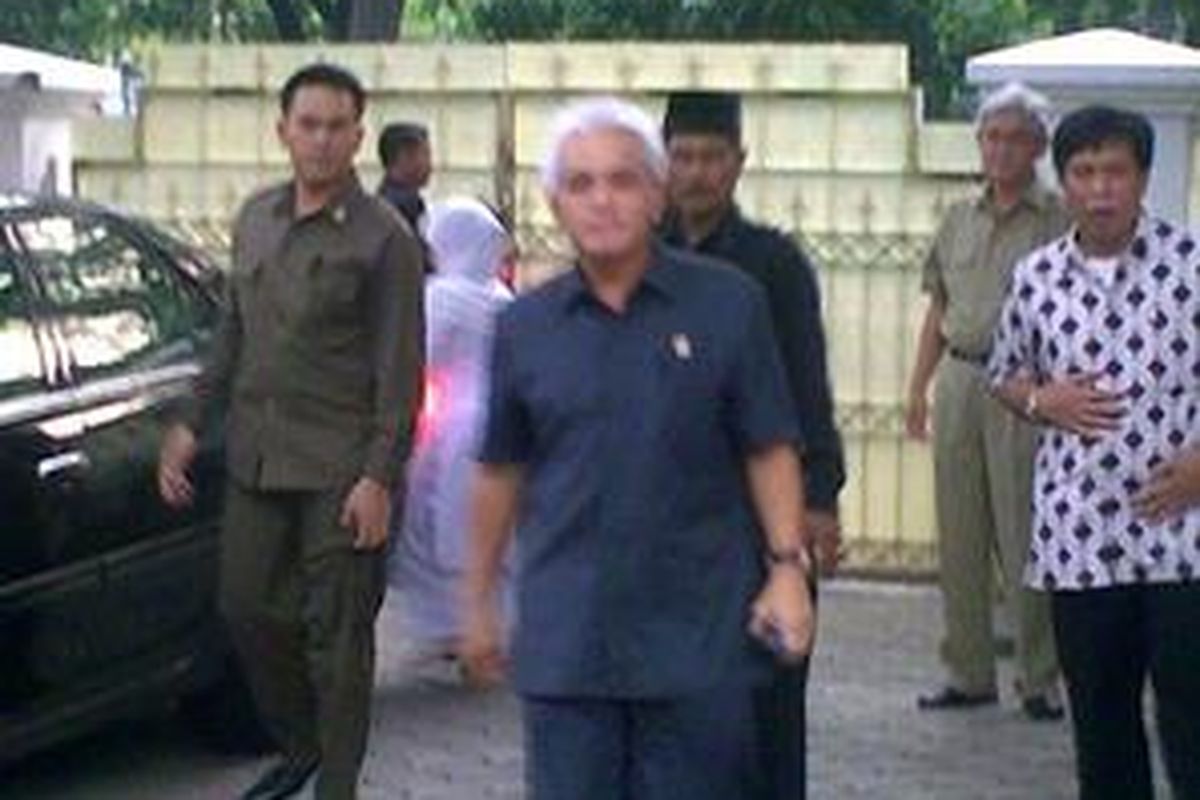 Anggota MPP PAN, Hatta Radjasa saat tiba di rumah Megawati, Rabu (6/5) sore