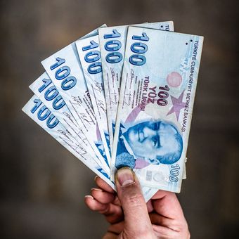 Ilustrasi mata uang lira Turki.