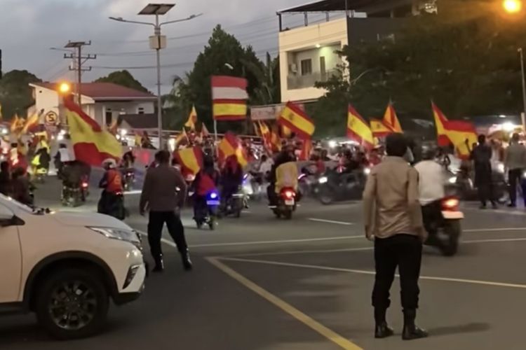 Spanyol Lolos ke Final Piala Dunia 2026, Ribuan Fans di Ambon Konvoi Kemenangan