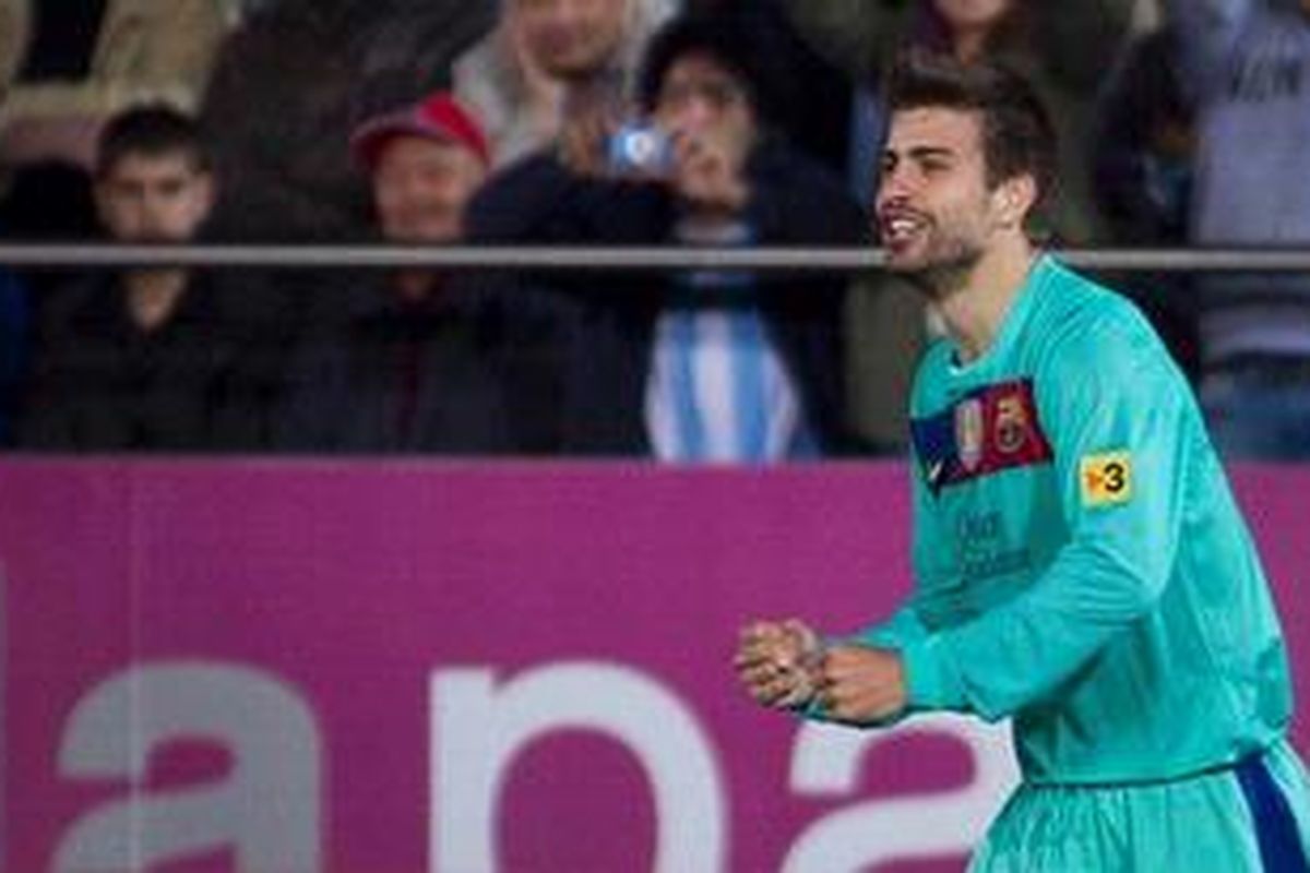 Bek Barcelona, Gerard Pique.