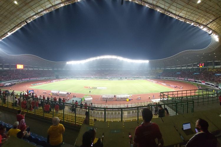 Laga timnas U19 Indonesia vs Vietnam pada Grup A PIala AFF U19 2022 yang digelar di Stadion Patriot Candrabhaga, Bekasi, Sabtu (2/7/2022) malam WIB.
