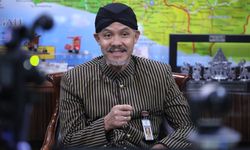 Sosialisasikan Tabungan Simpel di Jateng, Ganjar Manfaatkan Program Gubernur Mengajar