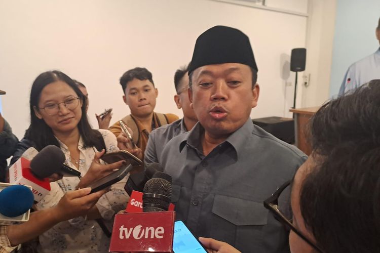 Sekretaris TKN Prabowo-Gibran, Nusron Wahid saat ditemui di Media Center TKN Prabowo-Gibran, Jakarta Selatan, Senin (11/12/2023). 