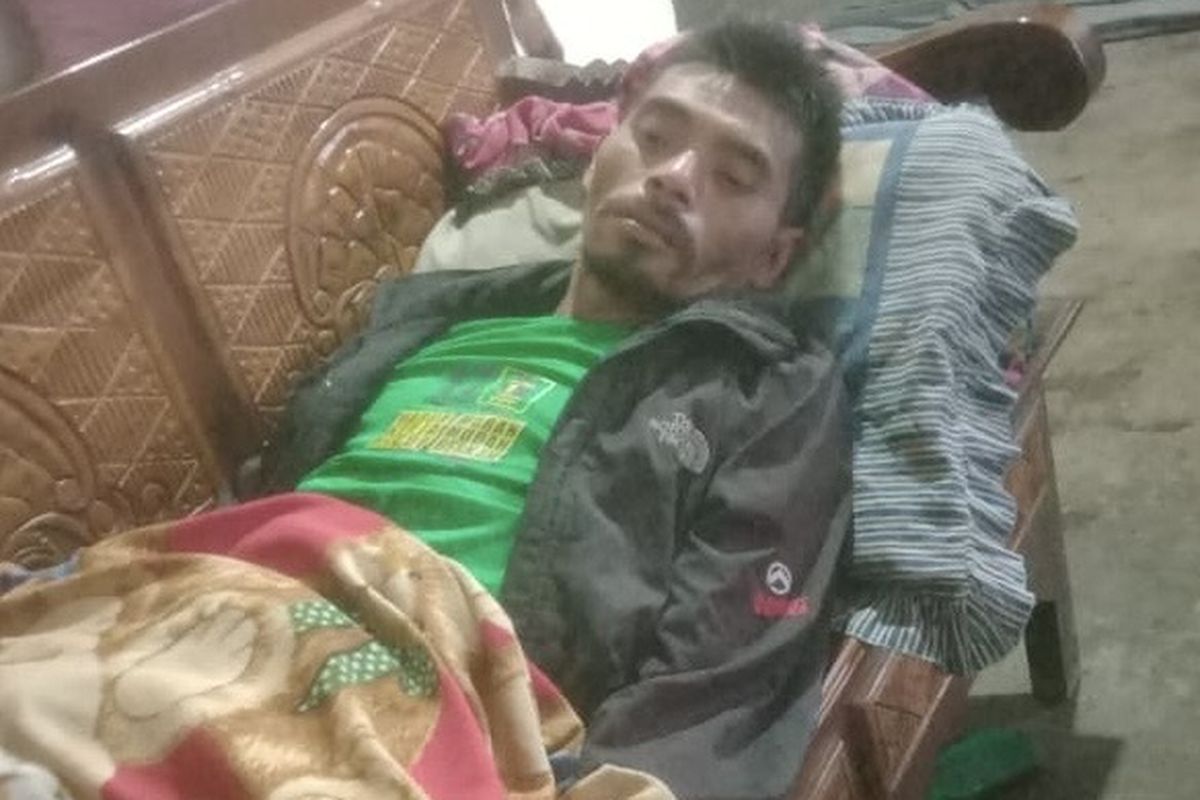 Kondisi Mesdiono lemas saat baru ditemukan setelah hilang selama satu pekan, Rabu (