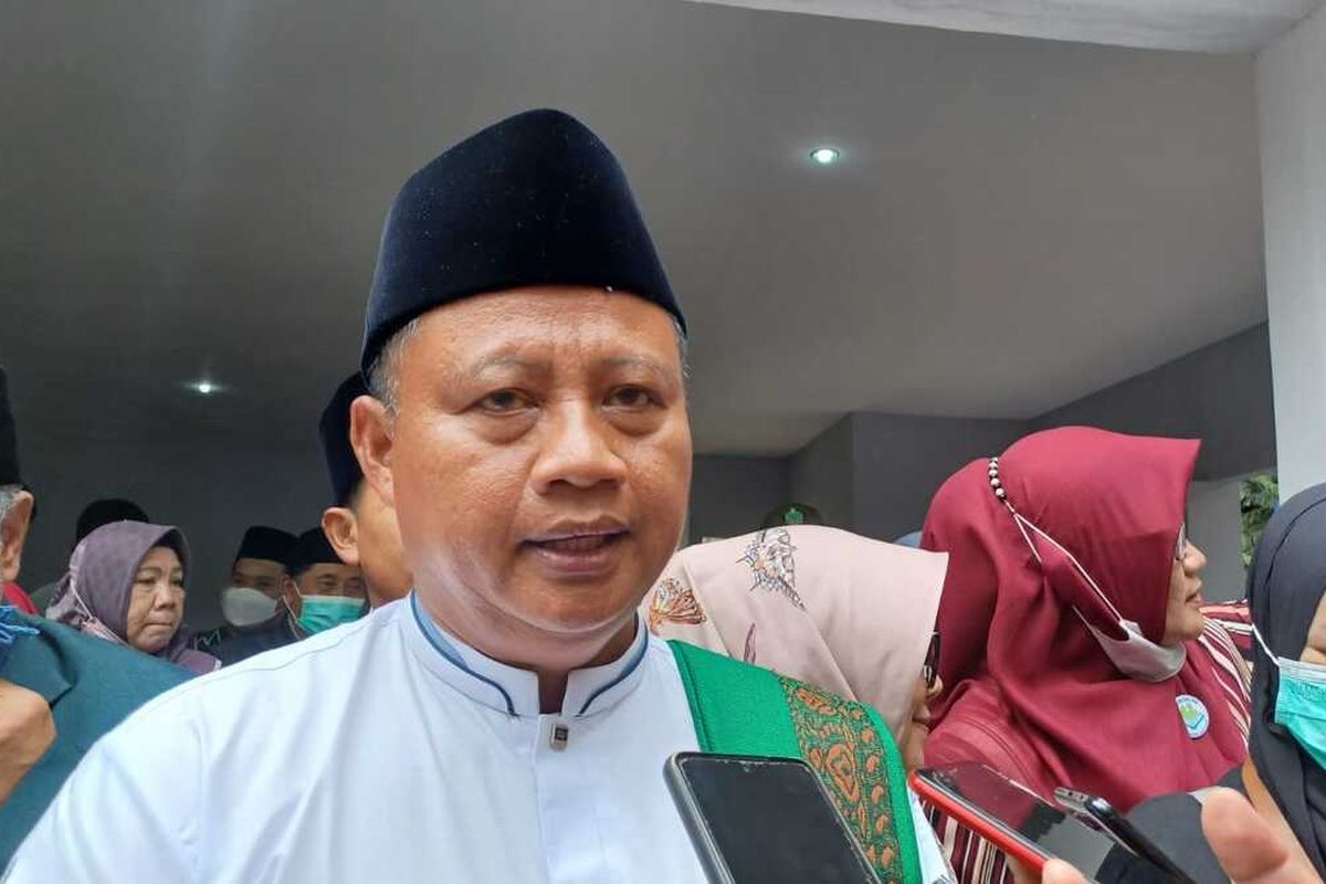 Wakil Gubernur Jawa Barat Uu Ruzhanul Ulum mengaku telah menyiapkan instrumen agar tidak terjadi lagi tindak kekerasan seksual di lingkungan pesantren, hal ini diungkapkan setelah terungkap kasus pencabulan di salah satu Pondok Pesantren di Kecamatan Arjasari, Kabupaten Bandung, Jawa Barat yang melibatkan guru ngaji dan tiga santri berusia 9 tahun menjadi korban.