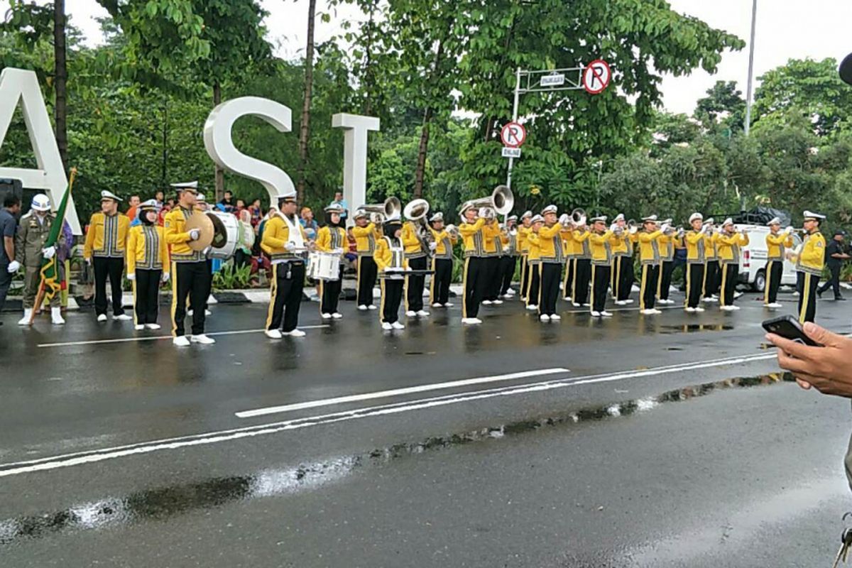Parade aparatur pemerintahan Kota Bekasi, Minggu (10/3/2019).