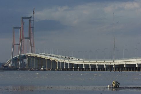 Pinjam Borgol Satpam, Driver Ojol Tangkap Pencuri Motornya di Jembatan Suramadu, Ini Kronologinya