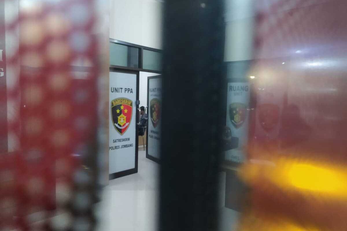 Ruang pemeriksaan pada Satuan Reserse Kriminal Polres Jombang, Jawa Timur.
