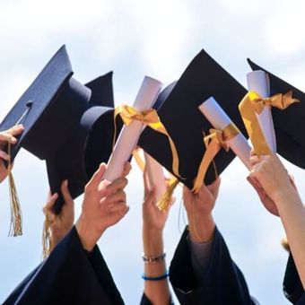 Ilustrasi wisuda.