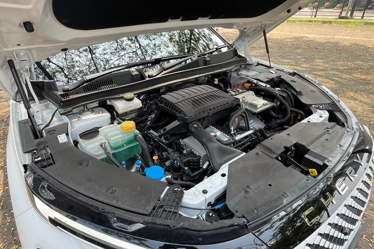 Aman atau Tidak Mencuci Ruang Mesin Mobil? Ini Penjelasannya