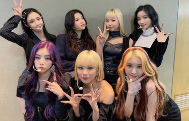 Lirik Lagu Zombie - Purple Kiss Halaman all - Kompas.com