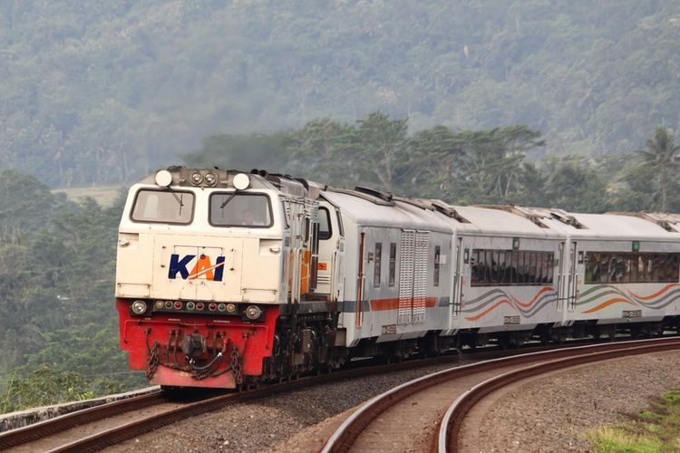KAI Tebar Diskon 24 Persen Mulai Hari Ini, Cek Daftar Keretanya di Sini