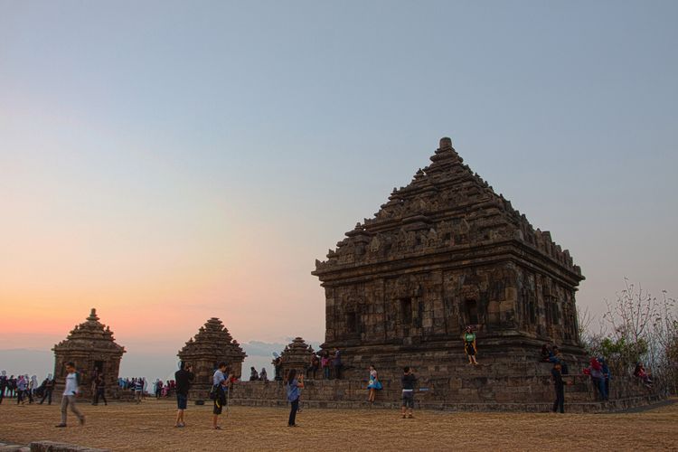 Candi Ijo merupakan kompleks candi tertinggi di Yogyakarta.
