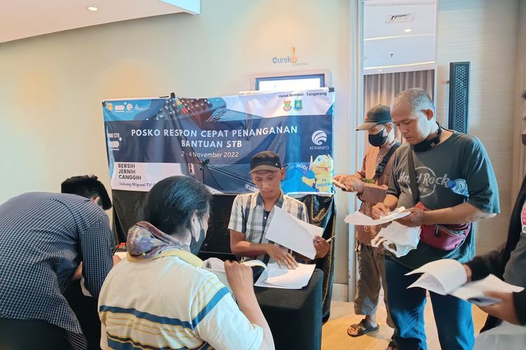 Analis Ekosistem Broadband Kominfo Pusat Hendra mengatakan, posko respon cepat penanganan bantuan set top box (STB) di Kota Tangerang bukan tempat pendaftaran penerima bantuan, dan hanya bisa mengecek saja.