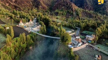 Jembatan Kaca Gunung Bromo Tak Kunjung Dibuka, Apa Alasannya?