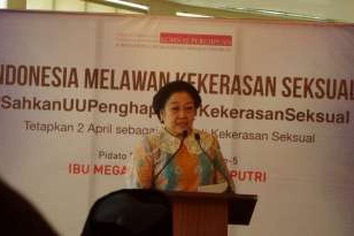 Presiden Kelima Republik Indonesia Megawati Soekarnoputri dalam pidato kebudayaan di Metropole, Jakarta Pusat, Kamis (12/5/2016). 