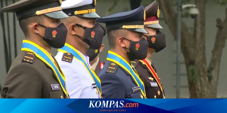 Lantik Perwira TNI dan Polri, Pesan Jokowi: Lindungi Pancasila dari Gempuran Ideologi Luar - Vimarsana News