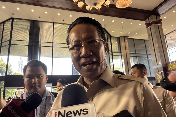 Menteri Hukum: 700 Orang Berkewarganegaraan Ganda Ajukan Diri Jadi WNI 