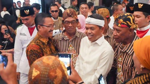 Bersaing Ketat dengan Ridwan Kamil di Pilkada Jabar, Dedi Mulyadi: Mohon Doanya