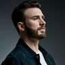 Chris Evans Buat Penggemar Histeris dengan Tato Barunya
