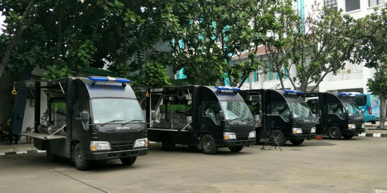 Mobil incinerator atau mobil pemusnah obat dan makanan berbahaya milik Badan Pengawasan Obat dan Makanan (BPOM) RI, Jakarta, Jumat (29/12/2017).