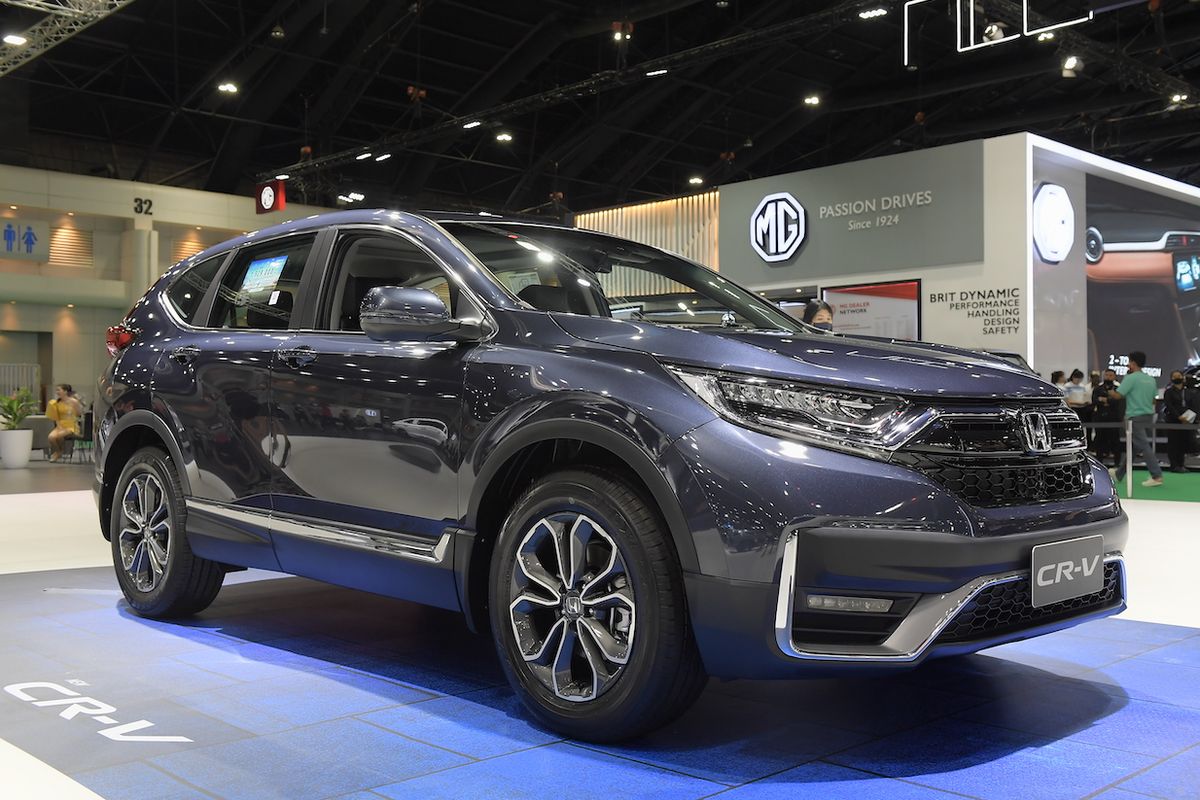 Honda CR-V Facelift meluncur di Thailand