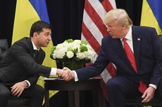 Menlu AS Akui Dengarkan Percakapan Telepon Trump dan Presiden Ukraina