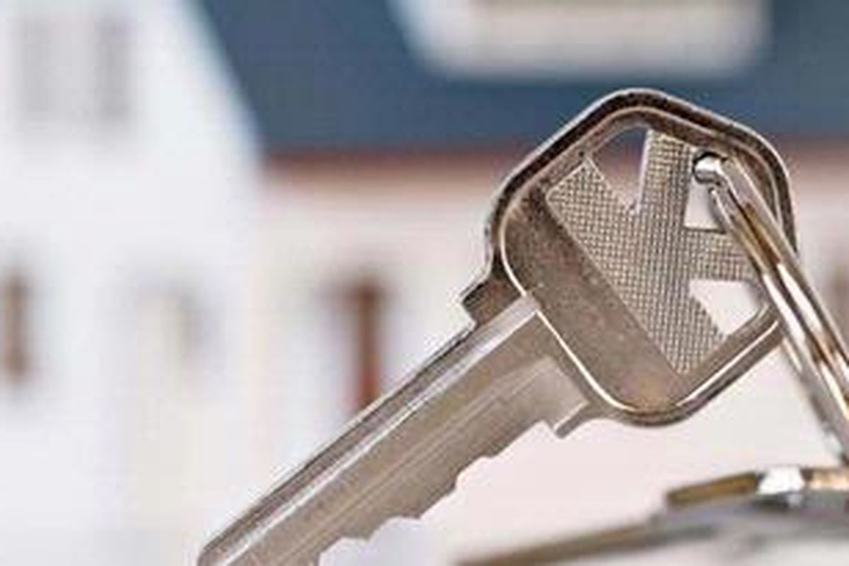 Bunga fixed adalah bunga yang dibayar selalu tetap, meskipun tingkat suku bunga selalu fluktuatif. Sistem bunga ini sangat cocok untuk kredit dalam jangka waktu lama.