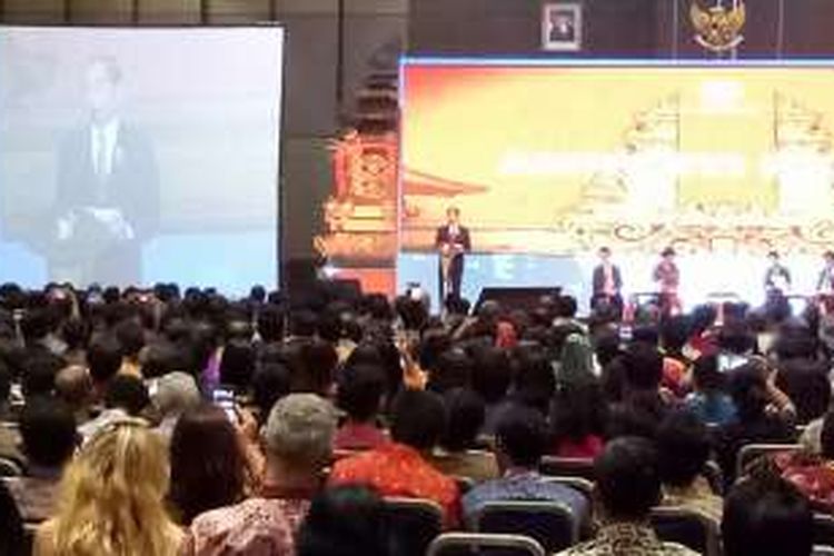 Presiden Joko Widodo saat memberikan sambutan di acara sosialisaai amnesti pajak, Nusa Dua, Rabu(7/12/2016)