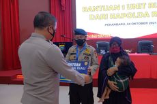 Polisi Menangis Dapat Hadiah Rumah, Bilang: 