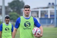 Persib Dihuni Bek Baru, Nick Kuipers Ungkap Chemistry dengan Franca