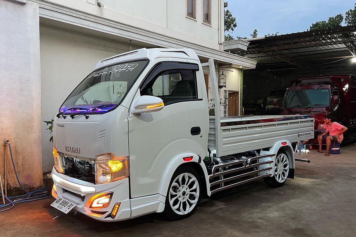 Modifikasi pikap Isuzu Traga