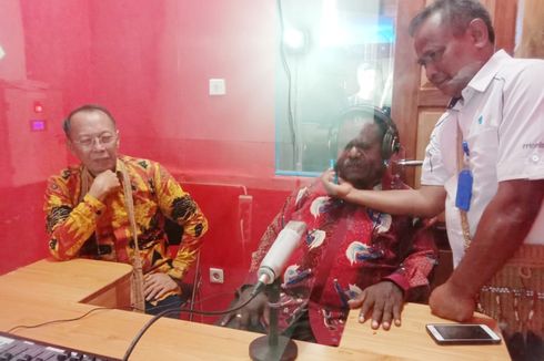 Warga Asmat, Papua, Kini Dapat Nikmati Siaran RRI